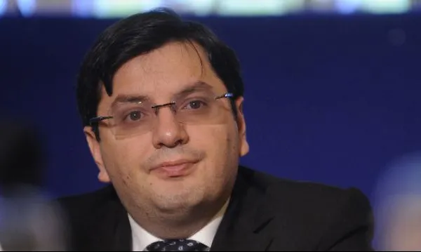 Bănicioiu se mai gândește dacă merge luni la grupul deputaților PNL