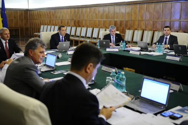 Asociaţia oamenilor de afaceri cere Guvernului să ia măsuri de menţinere a fabricilor