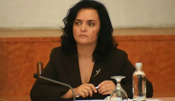 Narcisa Iorga, fostă membră CNA: Realitatea Plus nu are nevoie de acordul Consiliului pentru a difuza documentele din dezvăluirile Elenei Udrea