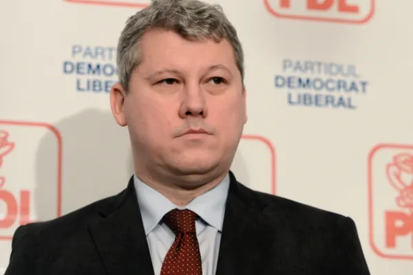 Predoiu: Grupurile parlamentare ale PDL şi PNL VOR ACTIVA SEPARAT, dar coordonat până la fuziune