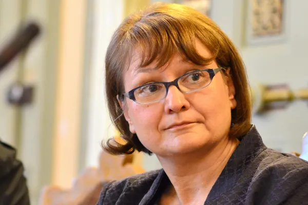 Şefa CNA, Laura Georgescu: "Mă pui, pe boul de Ghiţă şi România TV să-i acopăr şi tu nu profiţi?"
