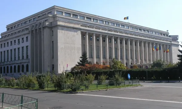 Tensiuni sociale majore. Sindicatele amenință cu un PROTEST de amploare: peste 10.000 de oameni, așteptați în fața Guvernului