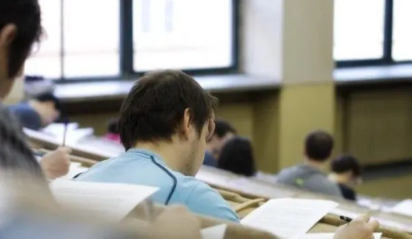 REZULTATE BACALAUREAT 2014 EDU.RO Notele s-au afişat. Află rezultatul tău!