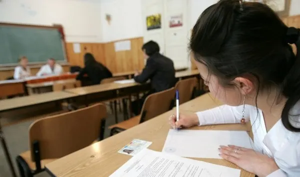 REZULTATE FINALE BACALAUREAT 2014 EDU.RO BUCUREŞTI. Află nota! Promovabilitate de 58,33%