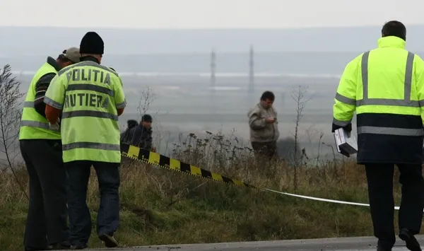 ACCIDENT CUMPLIT: tânăr MORT, după ce a fost lovit de trei maşini, la Constanţa