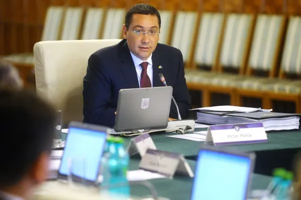 OPOZIŢIA, PROTEST la Guvern. MITING contra BARONILOR MIGRATORI