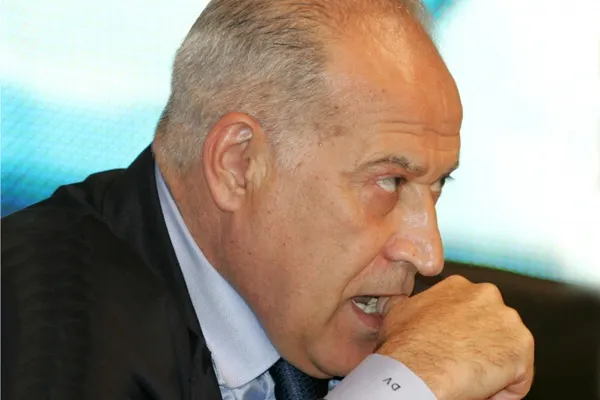 MACOVEI: PSD, ajuns la guvernare cu ajutorul lui Voiculescu, a primit o LOVITURĂ GREA