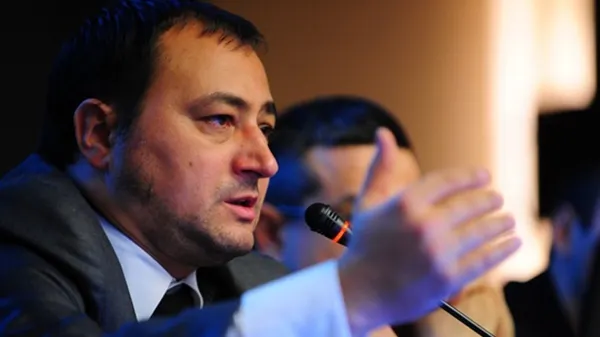MIREL PALADA, schimbat din funcţia de purtător de cuvânt al Executivului. Rămâne consilier în Guvern