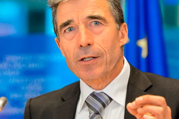 Rasmussen: Planul de pace al lui Putin contrazice implicarea rusă în Ucraina
