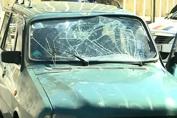PROTEST ŞOCANT la GUVERN. Sobaru, către jandarmi: "Vă place cum arată ţara asta ?"