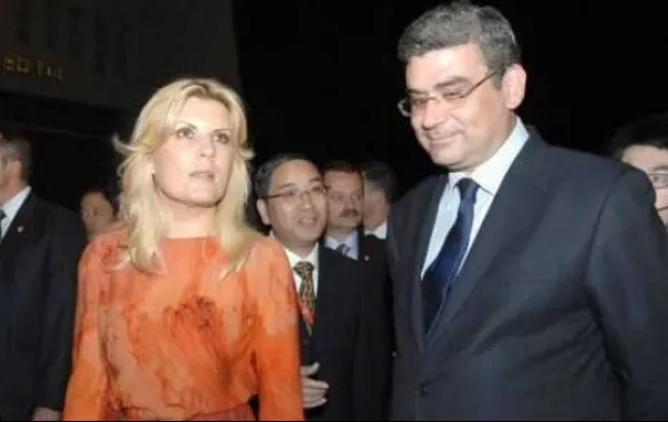 Paleologu și Baconschi, răspunsuri dure pentru Elena Udrea, după episodul ”bătăliei pe doctorate”