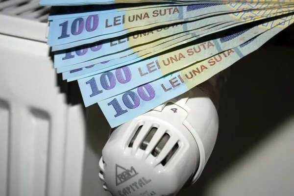 Românii cer să nu le fie pornită căldura din cauza prețurilor uriașe. Iarna lui Putin aduce facturi de 3 ori mai mari