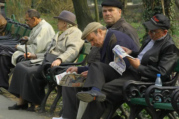 Guvernul crește ajutorul acordat veteranilor, văduvelor şi accidentaţilor de război