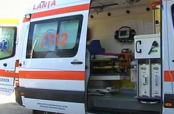 O fetiţă de şase ani rănită în accidentul din Ialomiţa A DECEDAT LA SPITAL