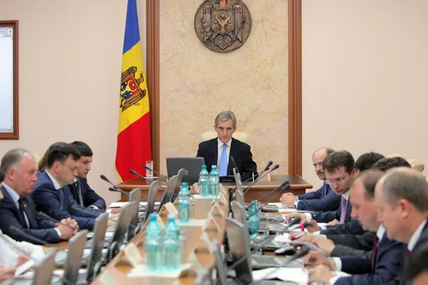Guvernul Leancă a demisionat
