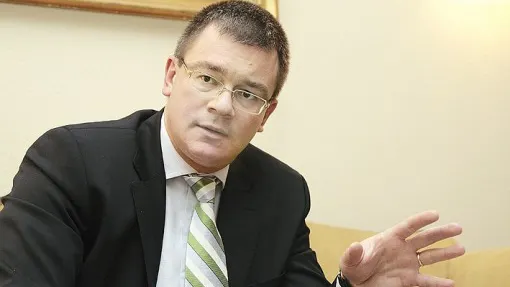 Mihai Răzvan Ungureanu: Falcă trebuie să facă parte dintr-un viitor guvern PNL
