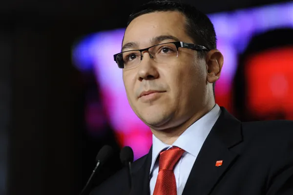Ponta: Contestarea bugetului la CCR va amâna majorarea pensiilor