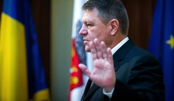 Elena Udrea: SRI l-a făcut pe Klaus Iohannis președinte