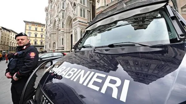 Un copil român ar fi fost vândut în Italia pentru 30.000 de euro
