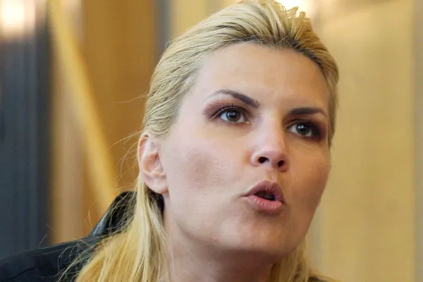 Elena Udrea, vizitată de mama sa în arest