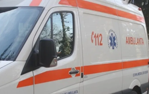 Cum a fost rănit un copil de trei ani într-un accident rutier. Părinții, inconștienți