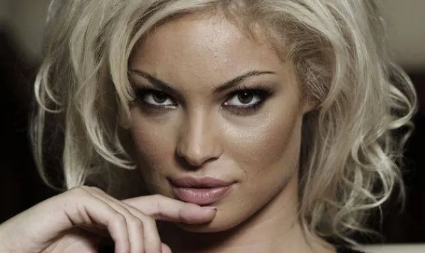 Valentina Pelinel, despre presupusa ei relaţia cu Cristi Borcea