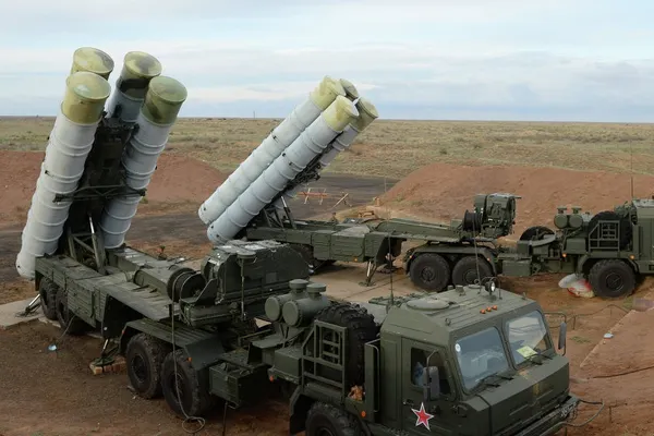 Se întâmplă acum. Motivul pentru care Moscova trimite rachete S-400 în Kamceatka