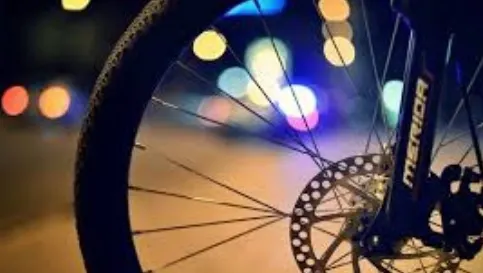 A omorât un biciclist, într-un accident. Ce a făcut după aceea şoferul este greu de imaginat