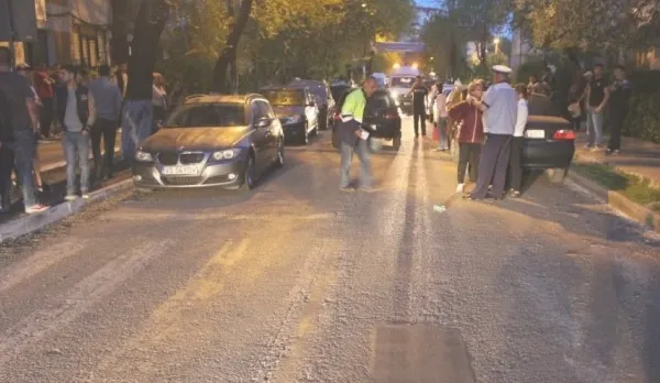 Accident cumplit în Iaşi: fetiţă de 6 ani, spulberată pe trecerea de pietoni