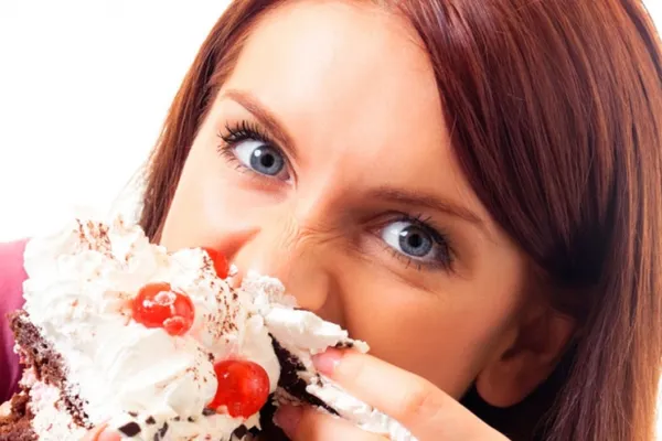Combinaţii haotice? Iată şapte alimente care provoacă inflamaţii grave în corp
