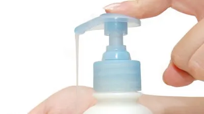 Iată cât de periculoase sunt pentru sănătate gelurile de mâini antibacteriene