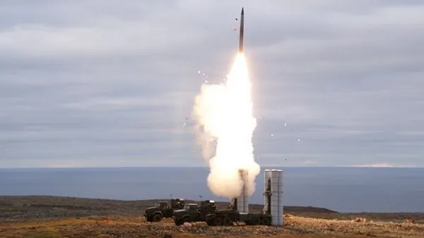 Prima reacție din partea SUA, după ce Rusia a anunțat că va livra rachete S-300 către Iran