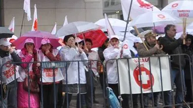 Vor continua protestele medicilor? Sanitas se întâlneşte astăzi cu reprezentanţii Guvernului