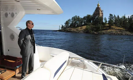 Vladimir Putin şi-a construit un palat imens la Marea Neagră