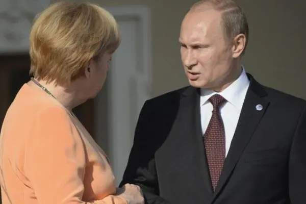 Ce au discutat Angela Merkel şi Vladimir Putin la Moscova
