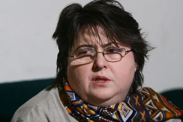 Alina Mungiu-Pippidi: Care este motivul pentru care Guvernul Ponta nu cade acum