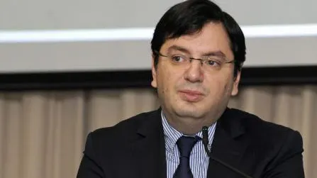 Bănicioiu și președintele CNAS, chemați la audieri în Comisia de sănătate a Camerei Deputaților