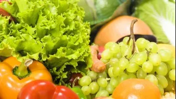 5 alimente care te ajută să ţii cancerul departe