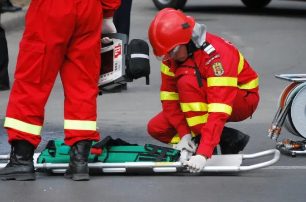 Galaţi: Accident în lanţ pe DJ 251. 4 persoane au fost rănite