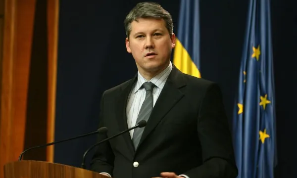 Predoiu, apel la Oprea: România nu mai poate continua cu actualul Guvern