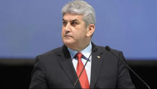 Cu cine s-a întâlnit Gabriel Oprea în prima zi de prim-ministru interimar