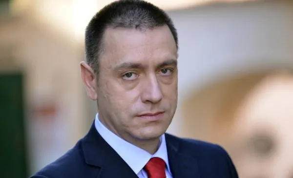 Un filosof la Transporturi. Cine este Mihai Fifor, al 6-lea ministru pus de Ponta să facă autostrăzi