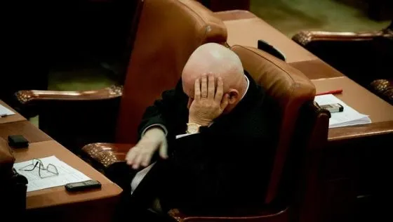 Mesaj dur pentru parlamentari după votul pe pensiile speciale. Cine sunt românii revoltați