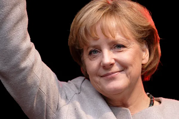 Merkel, anunţ de ultima oră despre planul Eurogrupului pentru datoriile Greciei