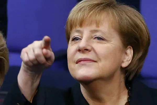 Apropiat al lui Merkel: Germania blochează orice ajutor pentru Grecia cât e Guv. Tsipras la putere