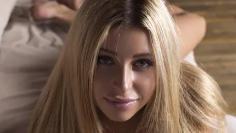 Dezvăluiri uimitoare ale unei actrițe porno din Rusia. Ce se întâmplă de fapt în spatele camerei
