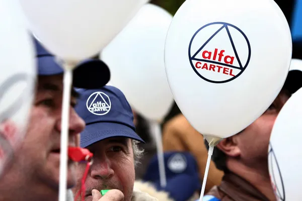 Sindicaliștii Cartel Alfa, solidari cu protestele. Cer retragerea Ordonanței 13/2017