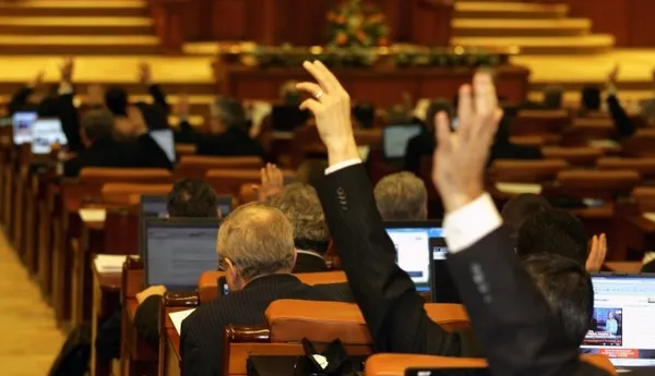 Consens politic între partide, pe reducerea TVA: de la 20% din 2016, la 19% din 2017