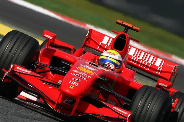 Trupul campionului mondial de Formula 1 a fost exhumat. Care a fost motivul