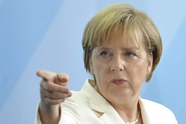 Merkel, de acord cu Putin: Bashar al-Assad trebuie cooptat în rezolvarea conflictului sirian